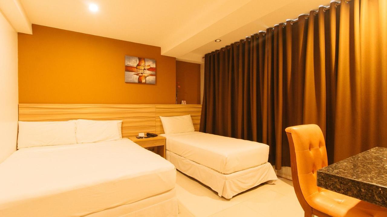 Guijo Suites Makati Makati City Exterior photo