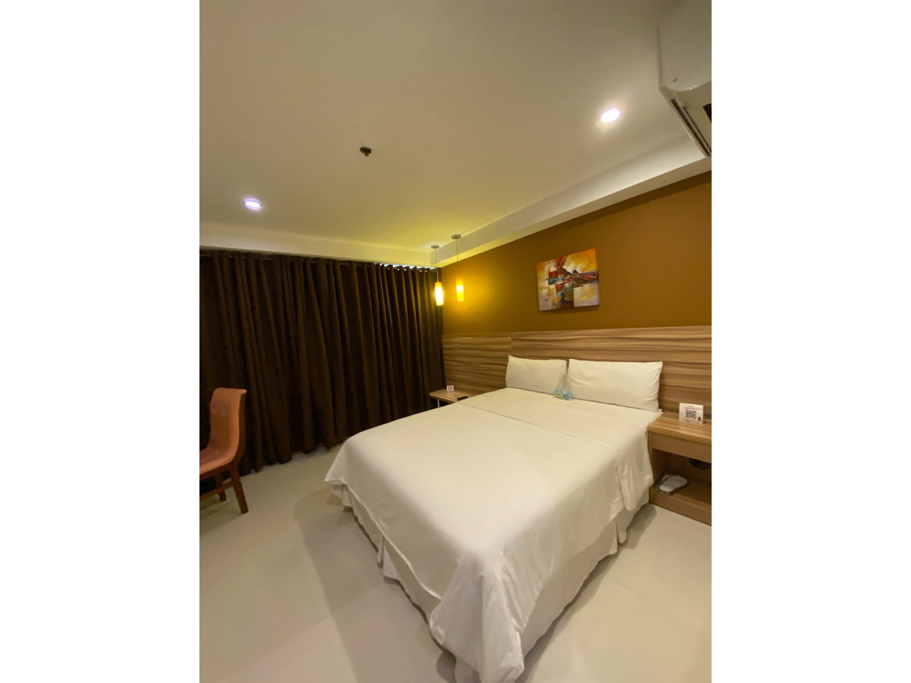 Guijo Suites Makati Makati City Exterior photo