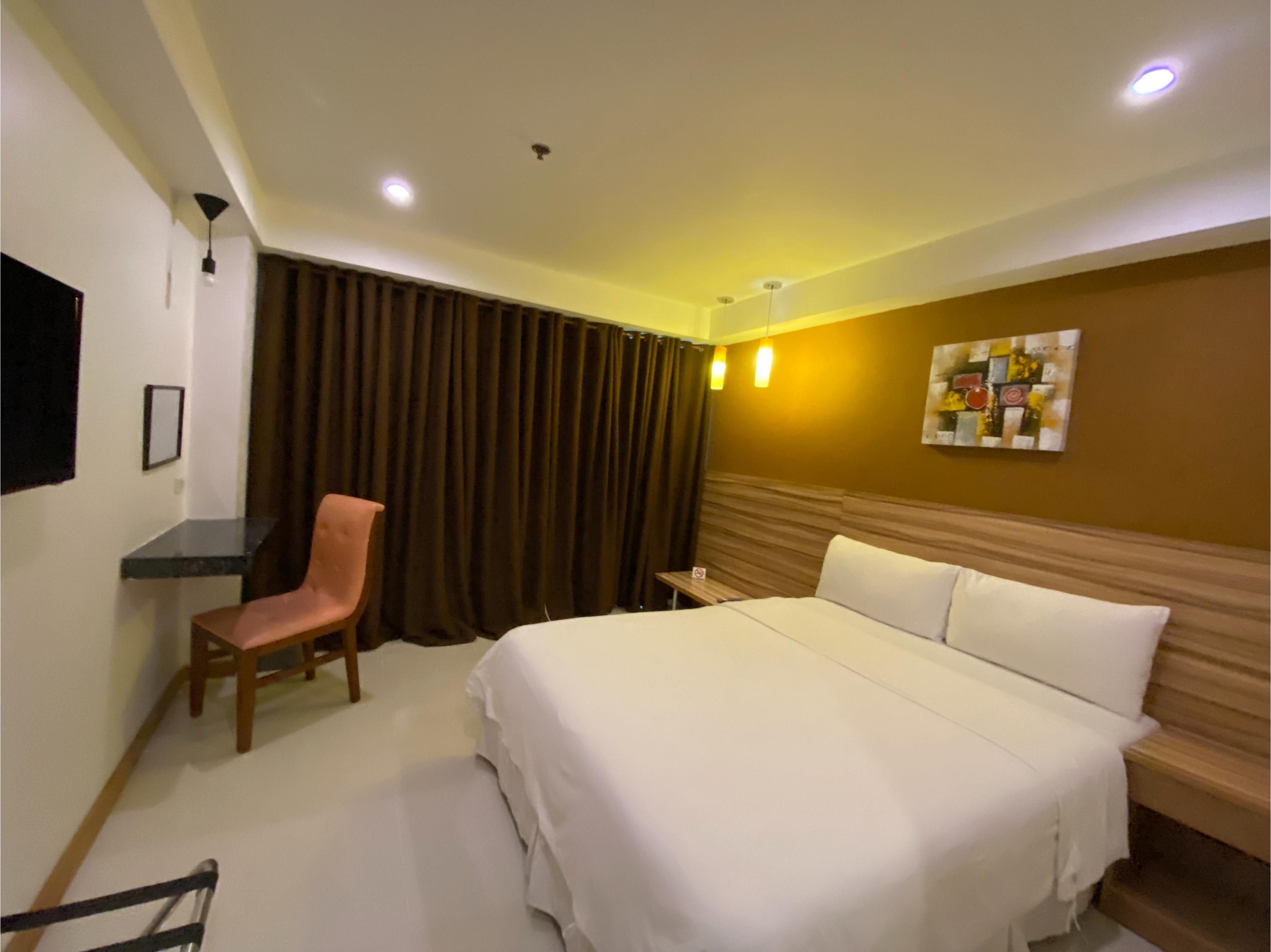 Guijo Suites Makati Makati City Exterior photo