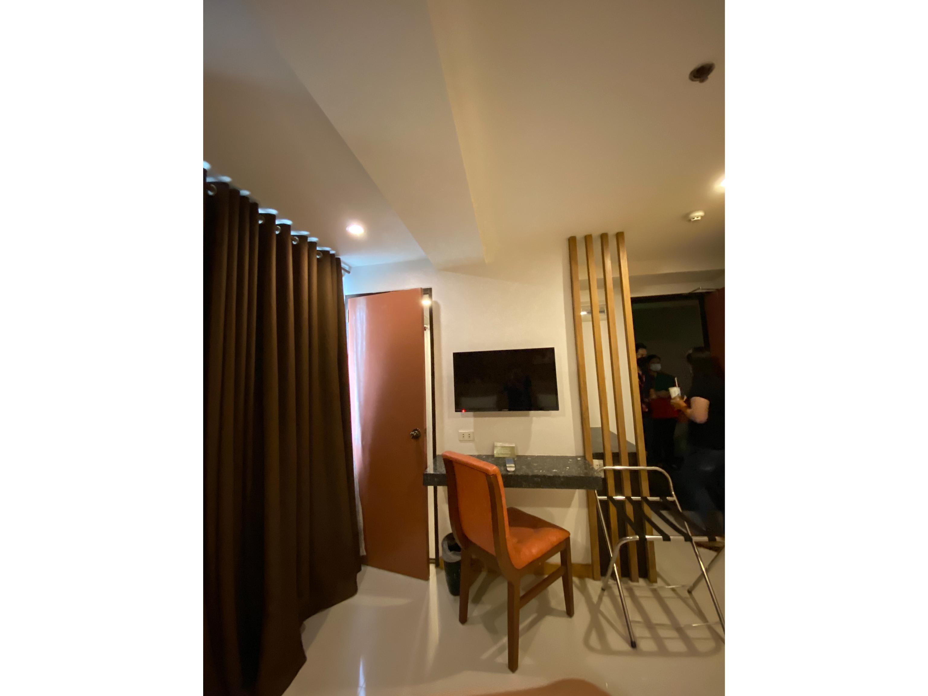 Guijo Suites Makati Makati City Exterior photo