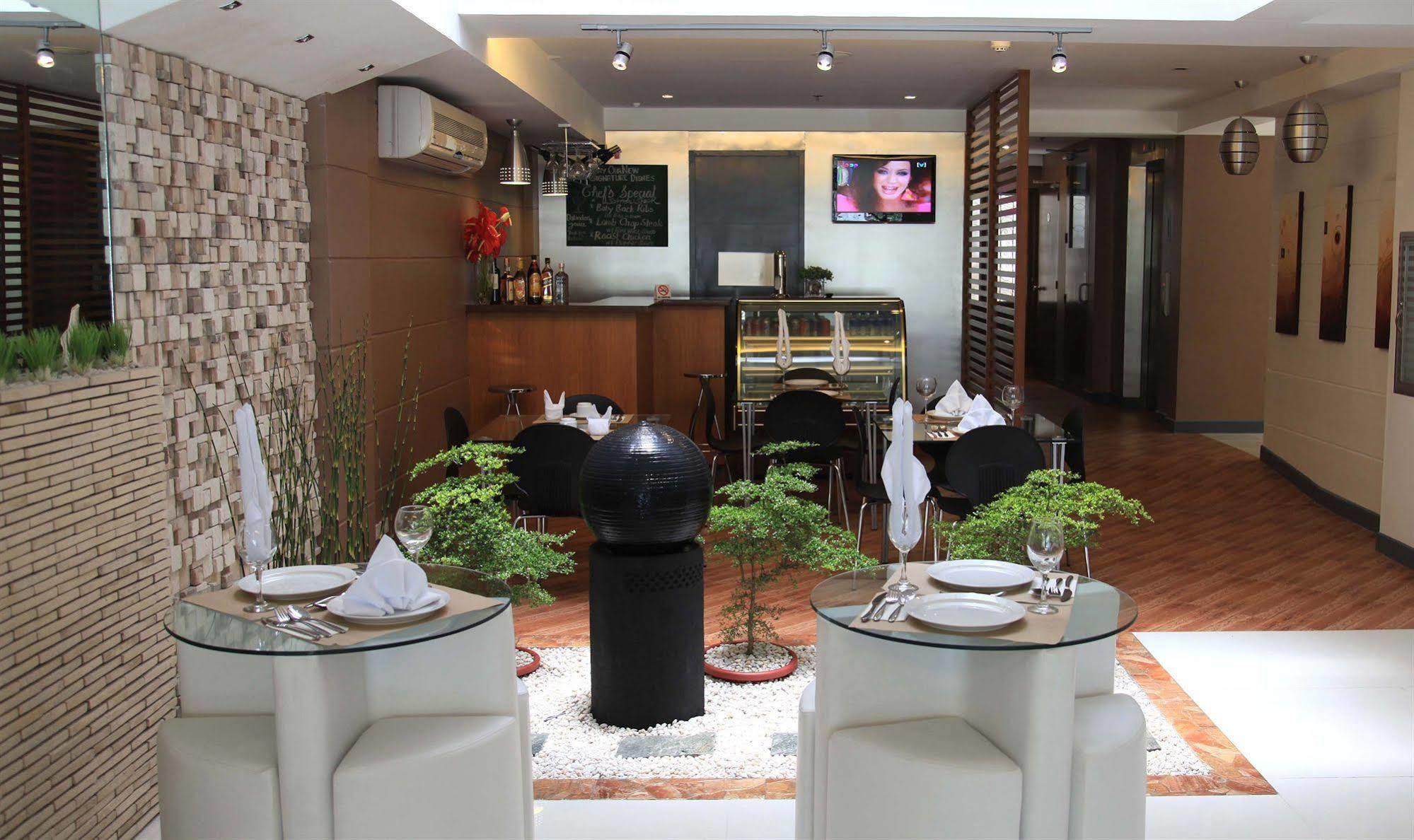 Guijo Suites Makati Makati City Exterior photo